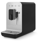 Smeg BCC02BLMEU helautomatisk espressomaskin 1350W (1,4 liter) svart